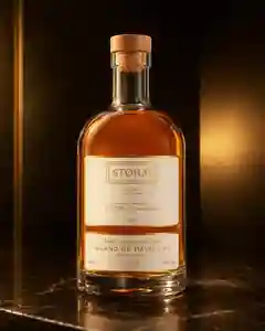 STORM RHUM rendered bottle view